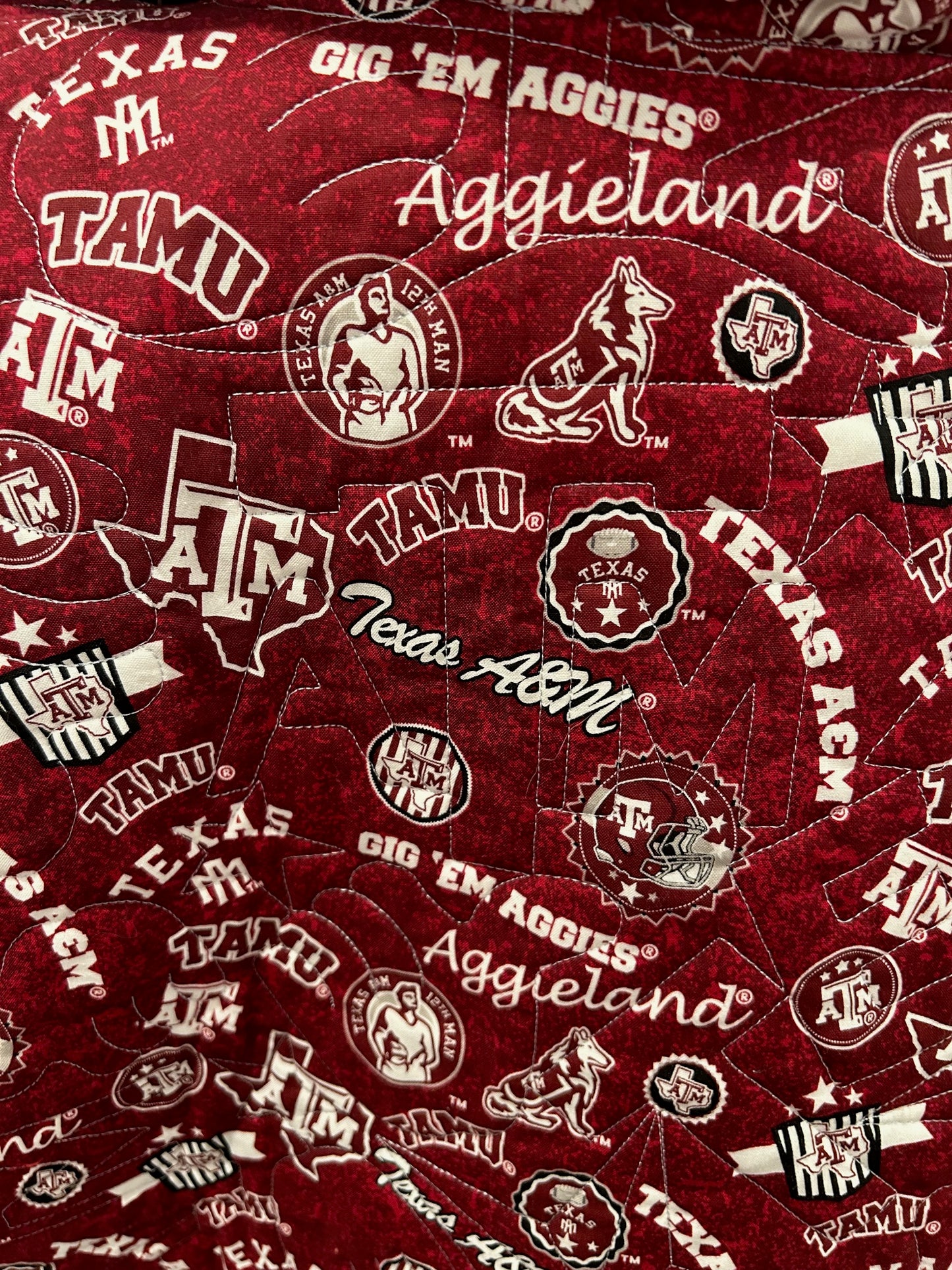 Quilted Hooded Poncho - Texas A&M Game Day Poncho