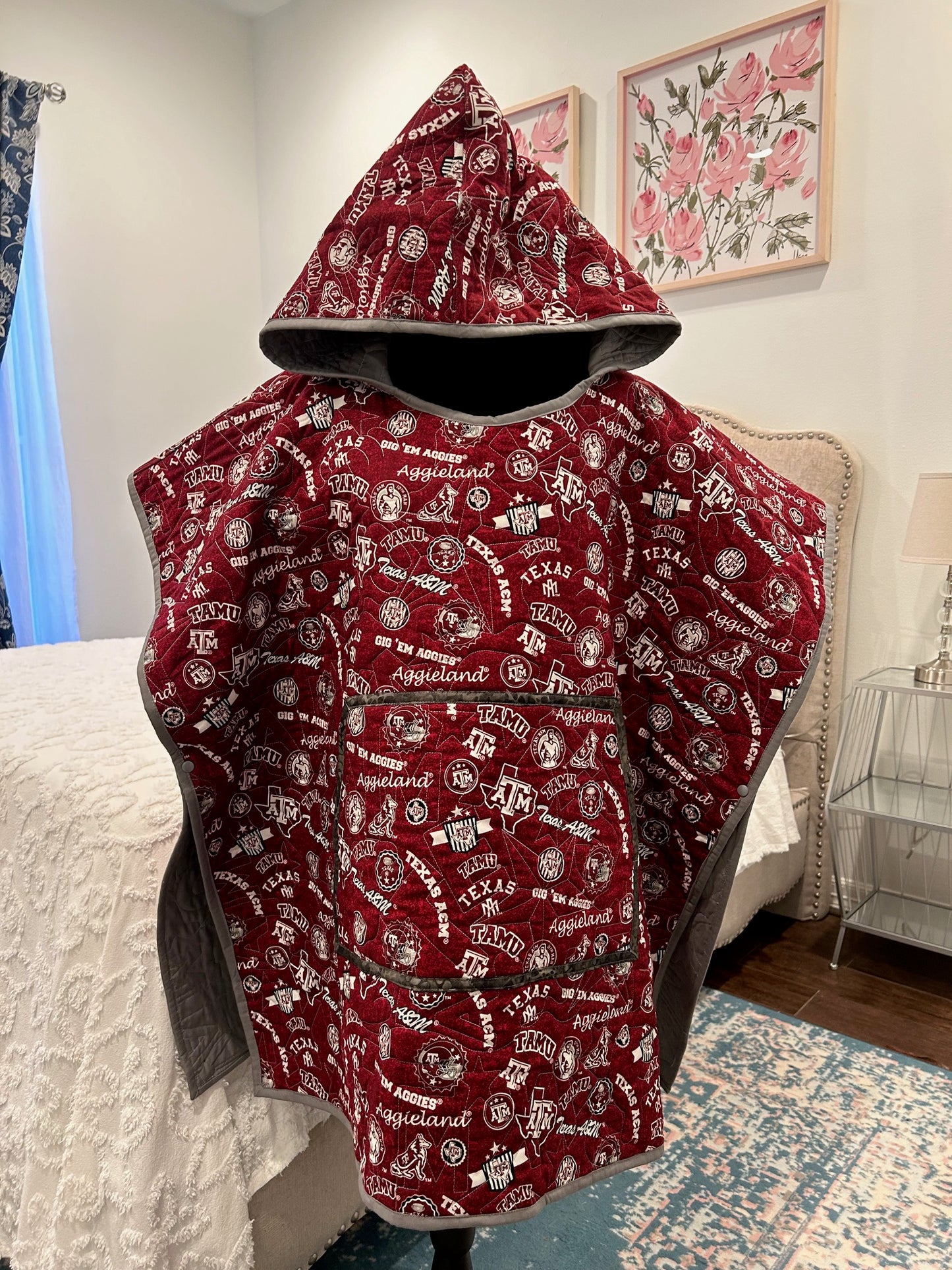 Quilted Hooded Poncho - Texas A&M Game Day Poncho