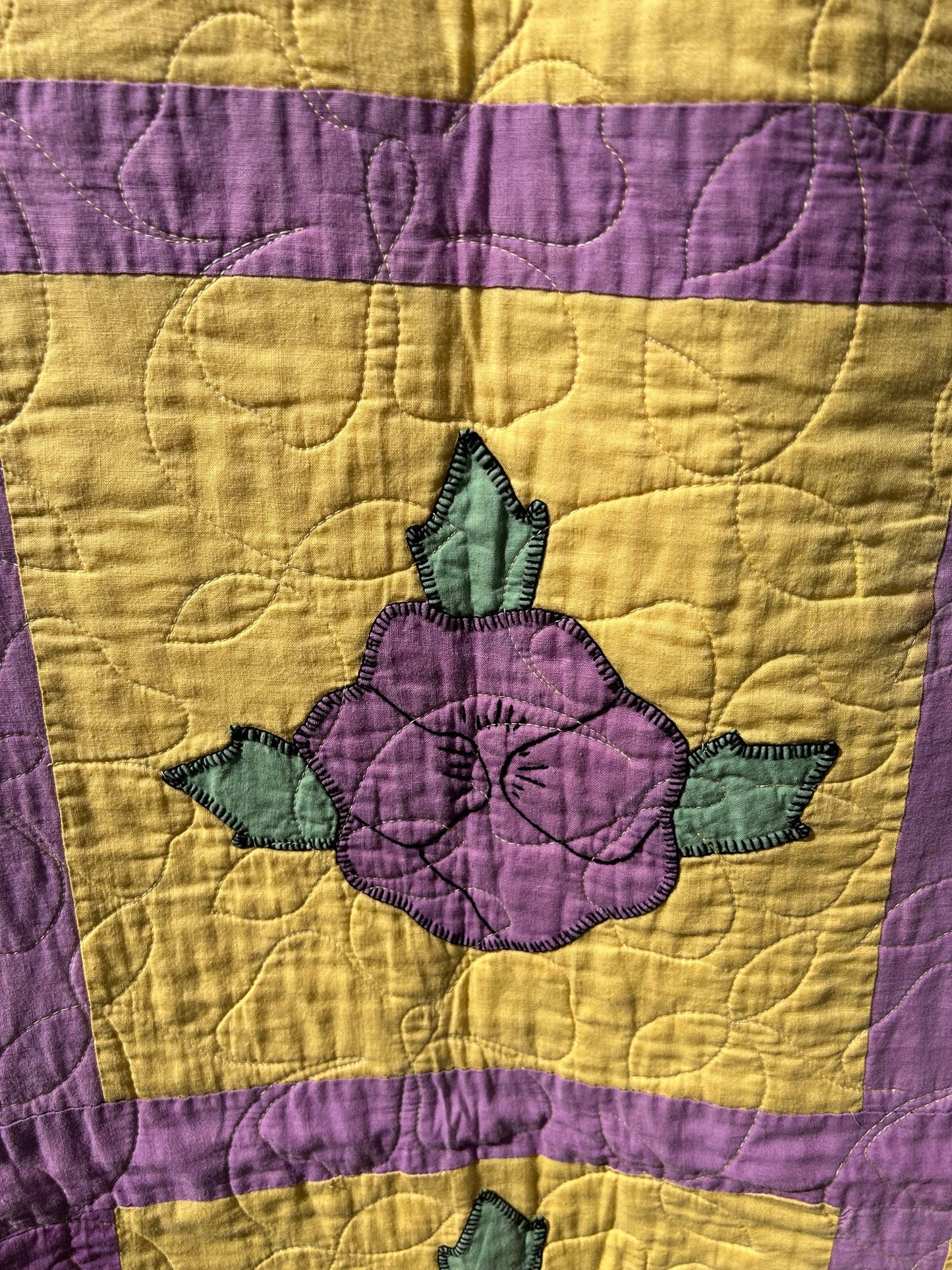 Vintage Quilts - Purple Pansies