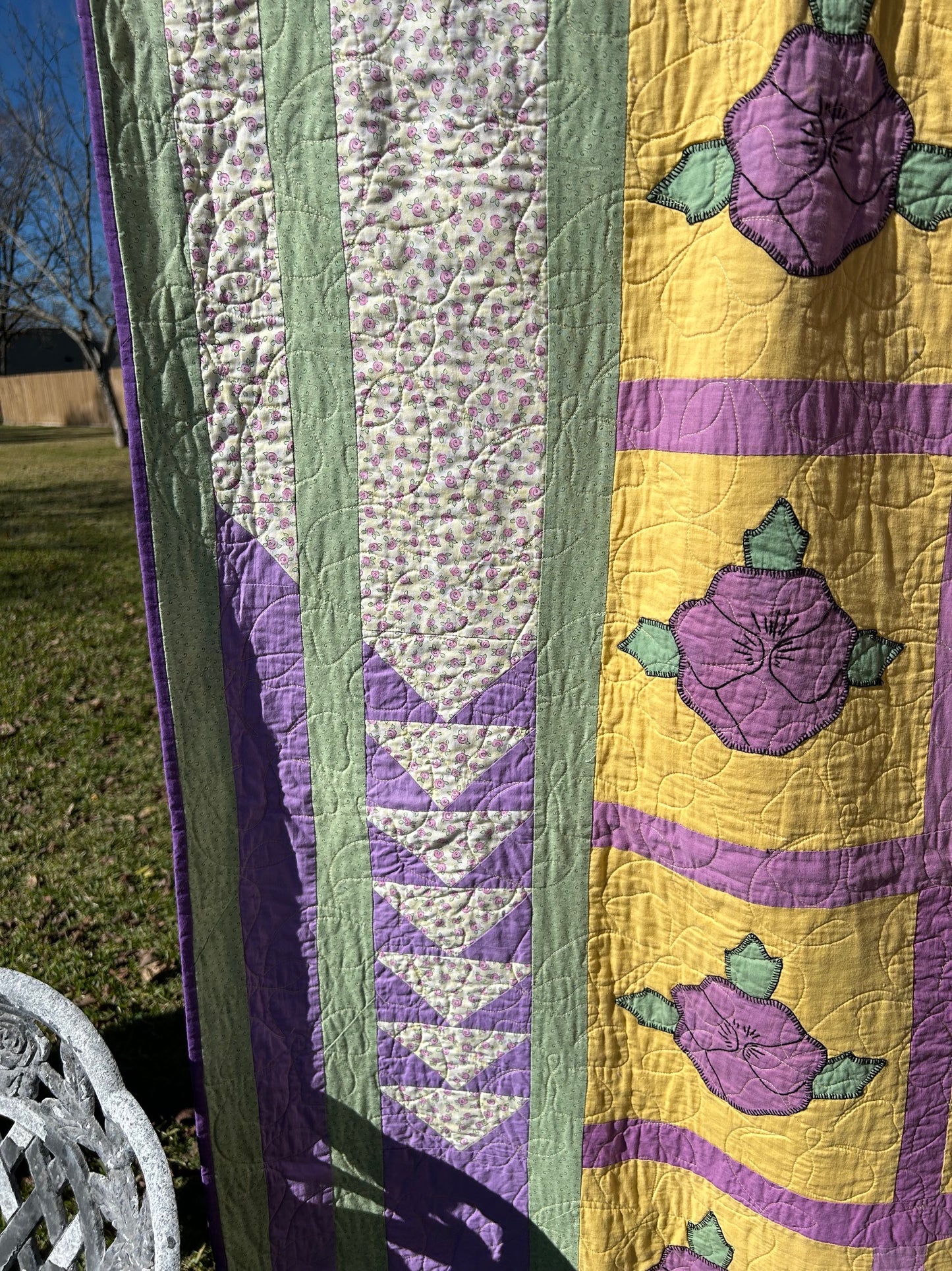 Vintage Quilts - Purple Pansies