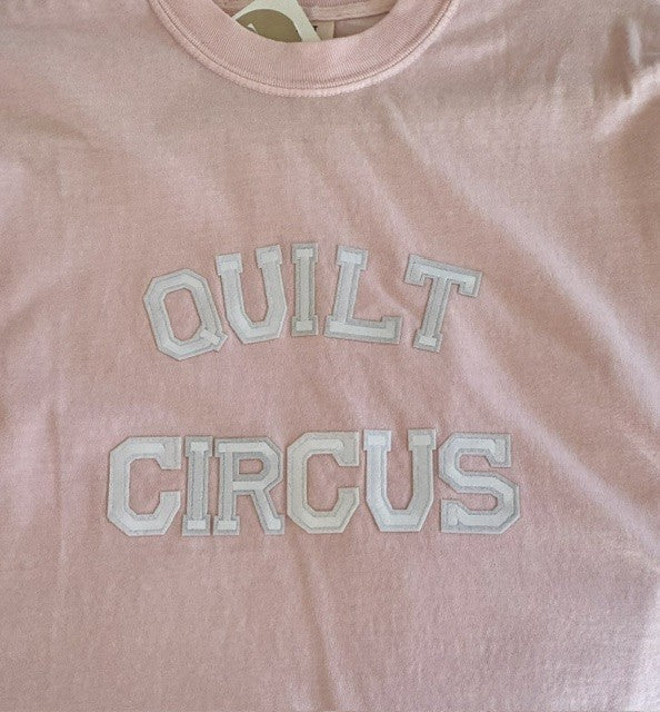"Quilt Circus" T-Shirt