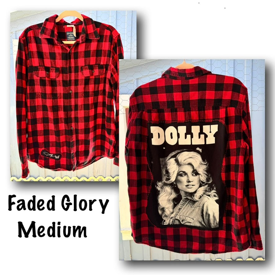 Dolly Parton (Medium)