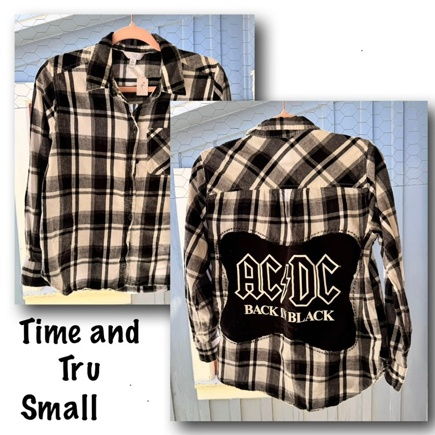 AC/DC: Back in Black (Small)